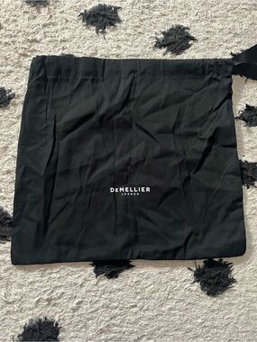 DeMellier Black dust bag 15.5x 14in